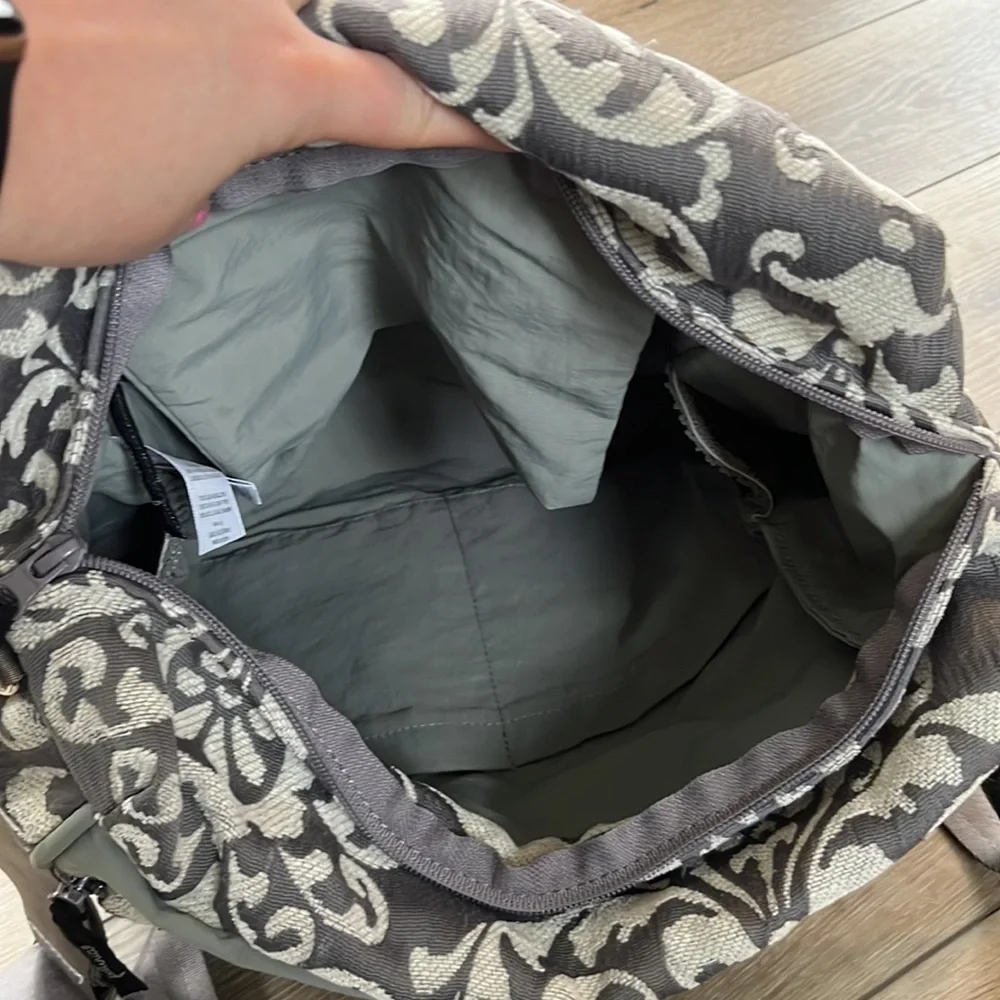 Petunia Pickle Bottom Diaper Bag Gray and White